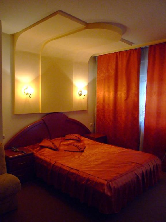 Hotel Regat Piteszti Pokój zdjęcie